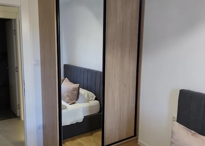 Apartman The Gracanica View